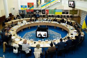 Збереження культурної спадщини в умовах війни: відбулося виїзне засідання підкомітету з питань інформаційної політики та європейської інтеграції